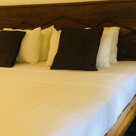 Landa Holiday House Belihuloya Esterno foto