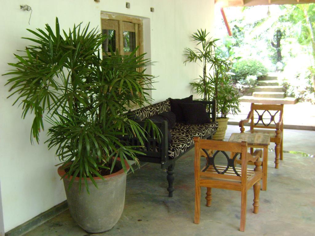 Landa Holiday House Belihuloya Esterno foto