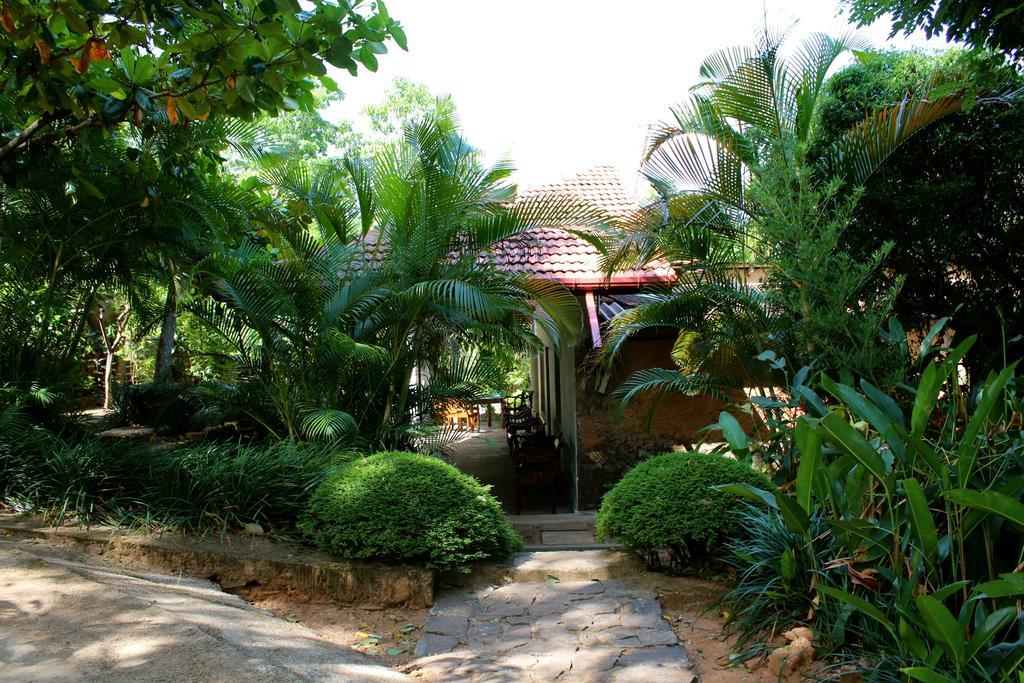 Landa Holiday House Belihuloya Esterno foto